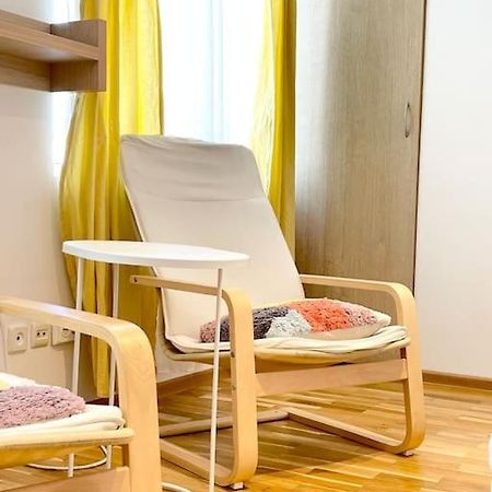 Boutique Apartment In The Bucharest City Center Екстериор снимка