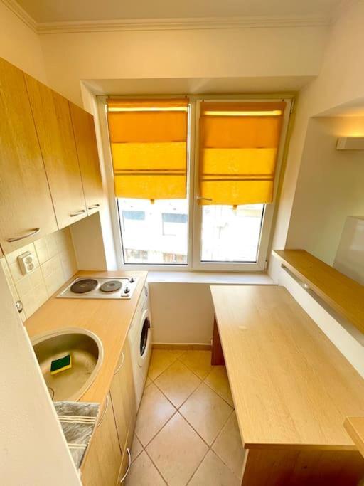 Boutique Apartment In The Bucharest City Center Екстериор снимка